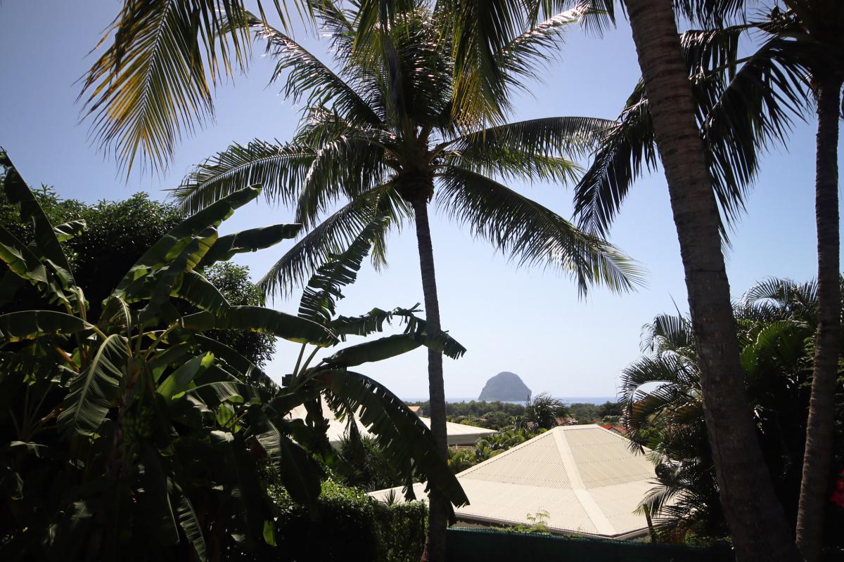 5 Location villa piscine le diamant Martinique_le rocher